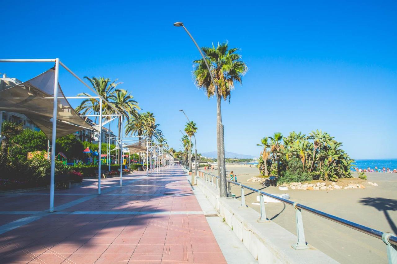 Espectacular Piso En Primera Linea De Playa Estepona Exterior foto